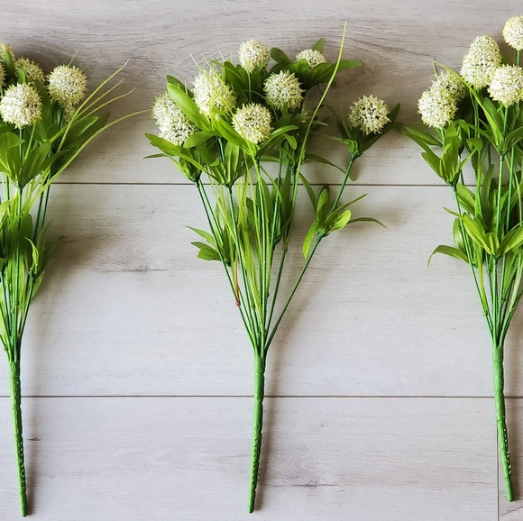 Artificial Dandelion Prickly Flowers - Picture 4 of 10